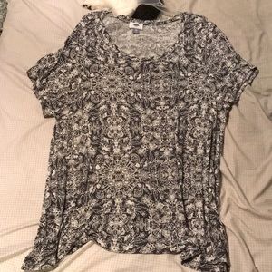Short sleeved stretchy tunic